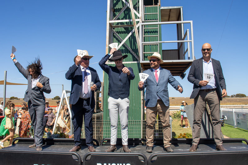 2024 Streaky Bay Cup Wrap Up Country Racing SA